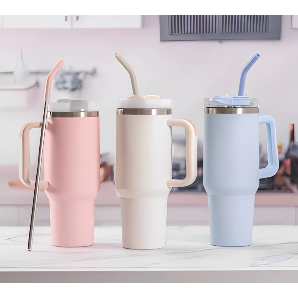 Copo térmico de 1200 ml com alça e canudo em diferentes cores